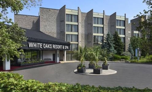 White Oaks Conference Resort and Spa