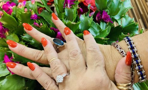 Tina’s Nail Salon 1008 Halstead Blvd Suite F, Elizabeth City North Carolina 27909