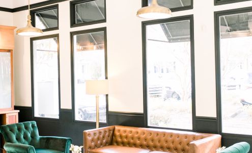 Frank's Gentlemen's Salon 353 N Shelmore Blvd #110, Mt Pleasant South Carolina 29464