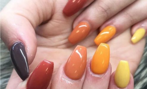 Claudia Renee's Hair,Skin, & Nail Salon