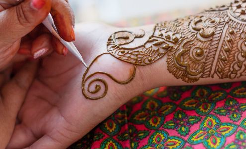 Stylish iBrow Threading Salon