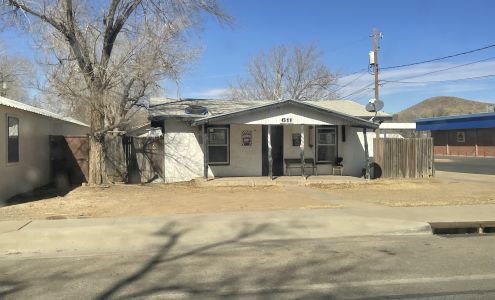 Zo's Barber Shop 611 E Holland Ave, Alpine Texas 79830