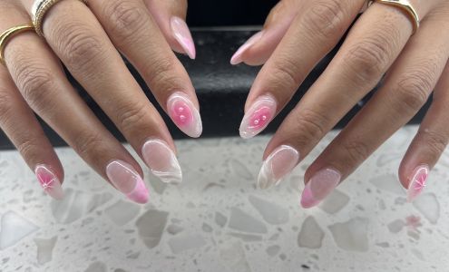 Coco Nails