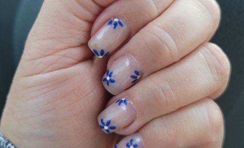 Tustin Nails Spa/ Holly