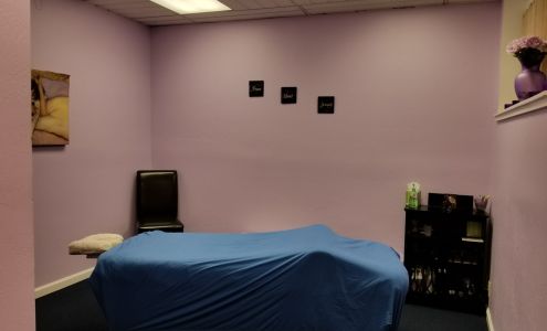 Leah Briones, CMT 2900 Camino Diablo suite 100-6, Walnut Creek California 94597