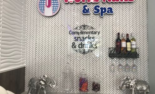 World Nails & Spa