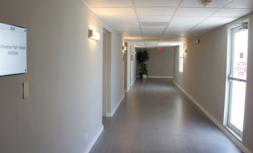 Schreiber Pain Relief Institute 7600 Red Rd #304, South Miami Florida 33143