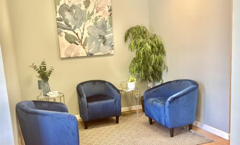 Ivey League Salon Group