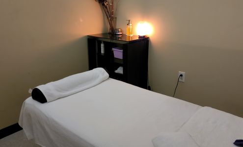 Spring Touch Massage 2201 Barataria Boulevard suite East, Marrero Louisiana 70072