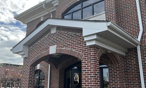 Grosse Ile Massage at The Apothecary Club