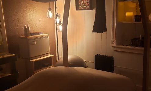 Studio Harbor Ashiatsu + Massage