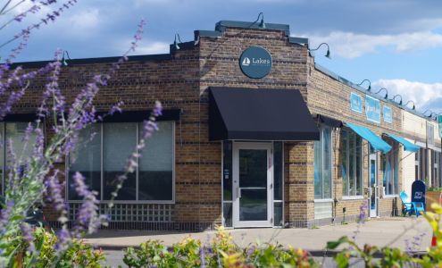 Lakes Holistic Care - Chiropractic, Massage, Acupuncture - Auto Injury