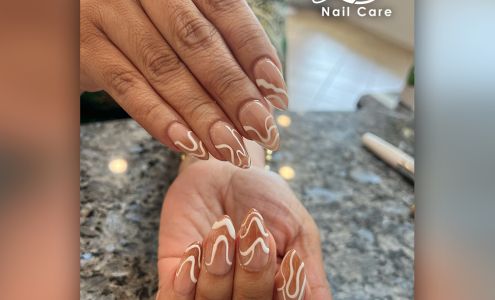 L&V Nail Lounge