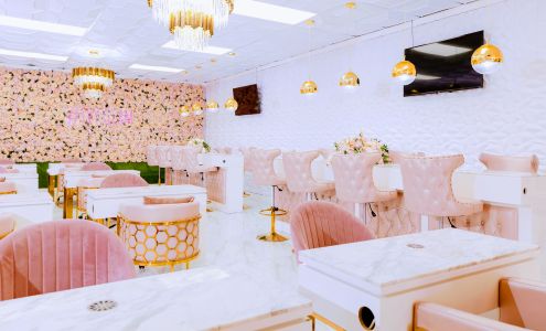 Ivy Glam Beauty Bar
