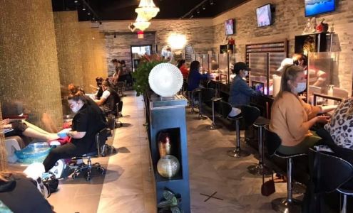 LV NAIL BAR