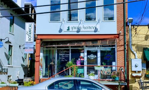 Green Heiress Holistic Health Second Floor, 209 Commercial Ave, Pittsburgh Pennsylvania 15215