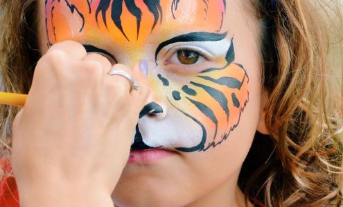 Kate and Faces (Face Painting and Glitter Bar)