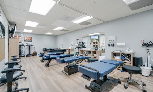 SoCal Spinal Decompression Center, Lee Chiropractic, Inc.