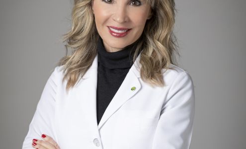 Facial Art Institute: Deanna Unsell, BS, RN