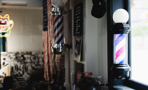 Flaco's Barber Shop 1038 Queen St, Honolulu Hawaii 96814