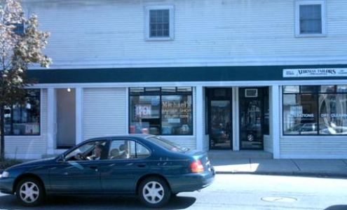 Michaels Hair Cutting Salon