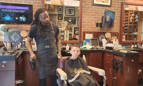 V's Barbershop - Vegas Suavecito