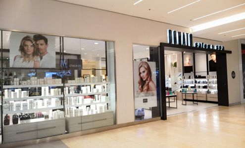 Donato Salon + Spa - Square One