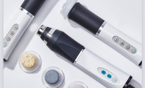 Silver Orchid Brow And Waxing Bar 736 Granville St #316, Vancouver British Columbia V6Z 1G3