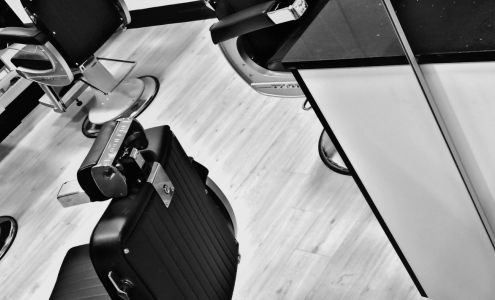 The FRESHMEN Barbershop