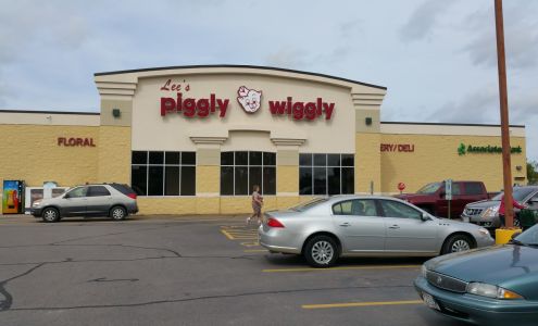 Lee’s Piggly Wiggly