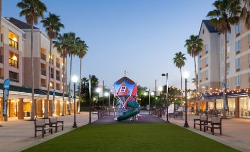 Fairfield Inn & Suites by Marriott Orlando Lake Buena Vista in the Marriott Village