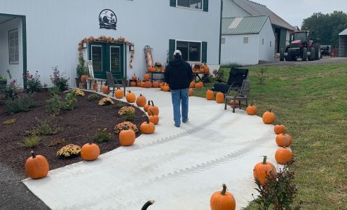 Liberty Delight Farms Corner Market
