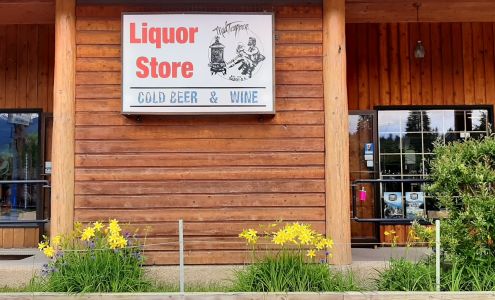 Mad Trapper Liquor Store Golden
