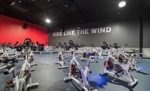 Crunch Fitness - Melbourne