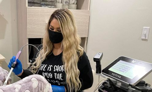 Cosmetic & Laser Surgery