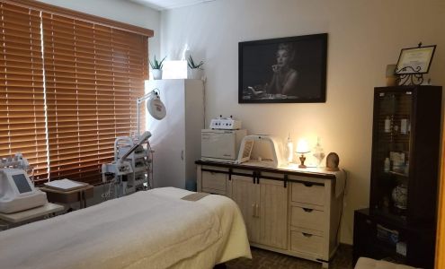 Eleganz Medical Spa and Integrated Medicine