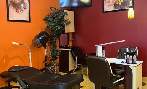 Anna Eyebrow Threading & Nails