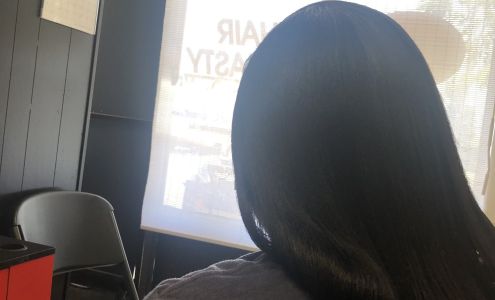 Hair Dynasty is still operating