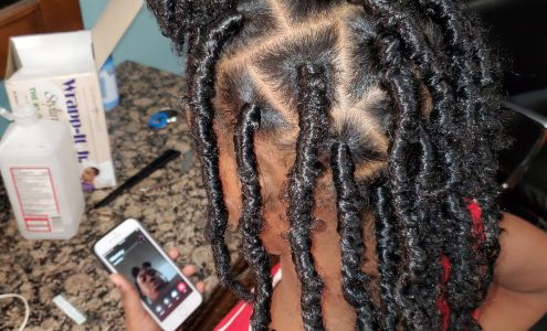 Texture & Tones Beauty Bar