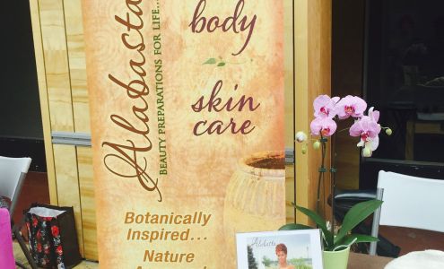 Alabasta 325 Harrison St, Oak Park Illinois 60304