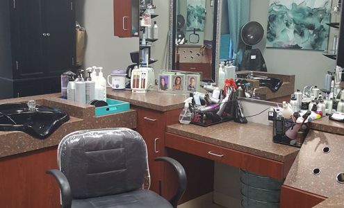 Renea Hagan Salon