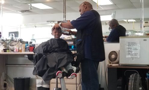 TAPERS Barber & Beauty Salon