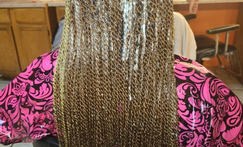 Elizabeth African Hair braids & Gallery