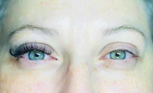 At Lash Beauty Studio