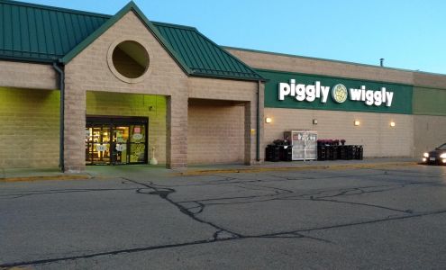 Stinebrink’s Piggly Wiggly Delavan