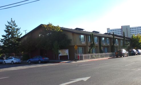 Park Manor Apartments