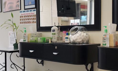 Farrah's Threading & Beauty Studio