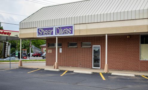 Shear Diva's Salon 101 W Lake Ave, New Carlisle Ohio 45344