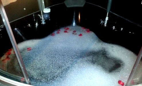 Dolcce Vita Men Spa 1017 Pecan Blvd, McAllen Texas 78501