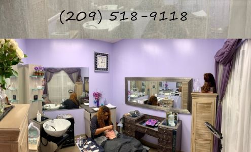 Gettin'Gorgeous Hair and Lash Studio